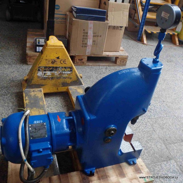 Lis hydraulický BLELL - CDC (18807 (3).jpg)